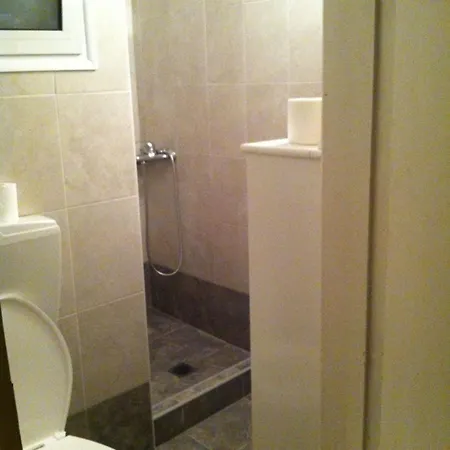 公寓 Cozy 2-br Center In 塞萨洛尼基